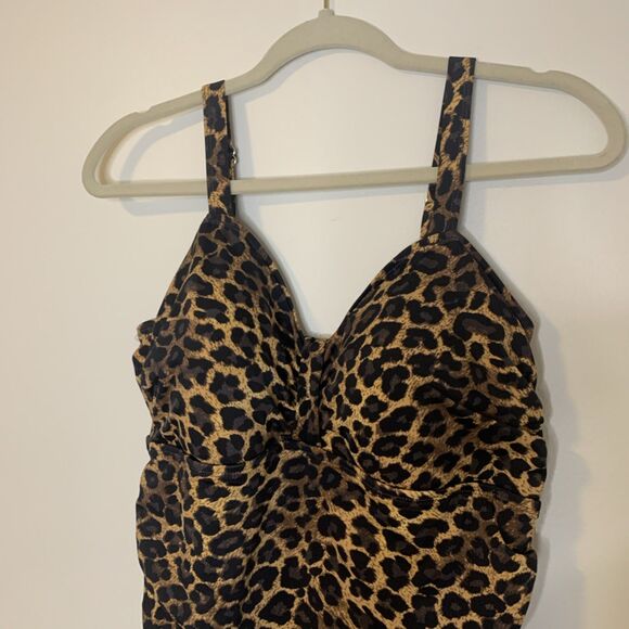 D & Co Beach Swimsuit Leopard Print One Piece Dress Tank - Size 14 - Picture 2 of 13